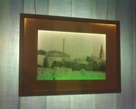 LED-Bild im Fenster, Mettingen Langemeyer-Korn Langemeyer-Bild